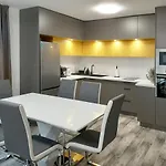 апаратамент Deluxe1 Apartment *