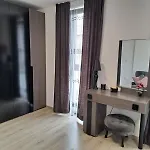апаратамент Deluxe1 Apartment Saints Constantine and Helena
