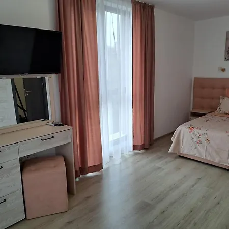 Apartmán апаратамент Deluxe1 Saints Constantine and Helena