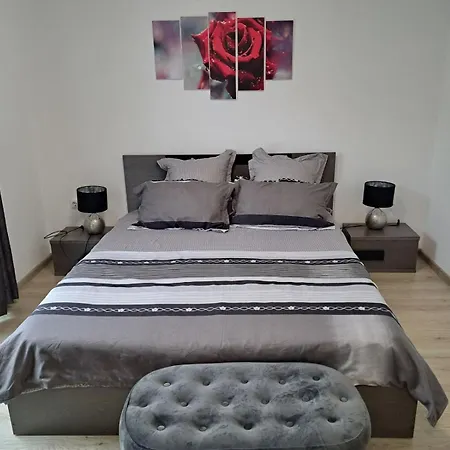 апаратамент Deluxe1 Apartmán *