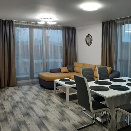 Apartamento апаратамент Deluxe1 Saints Constantine and Helena