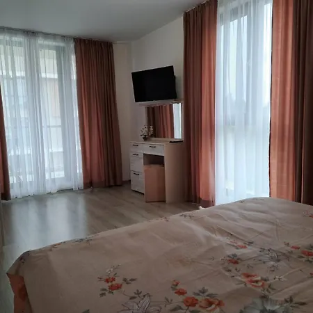 апаратамент Deluxe1 Apartamento Saints Constantine and Helena